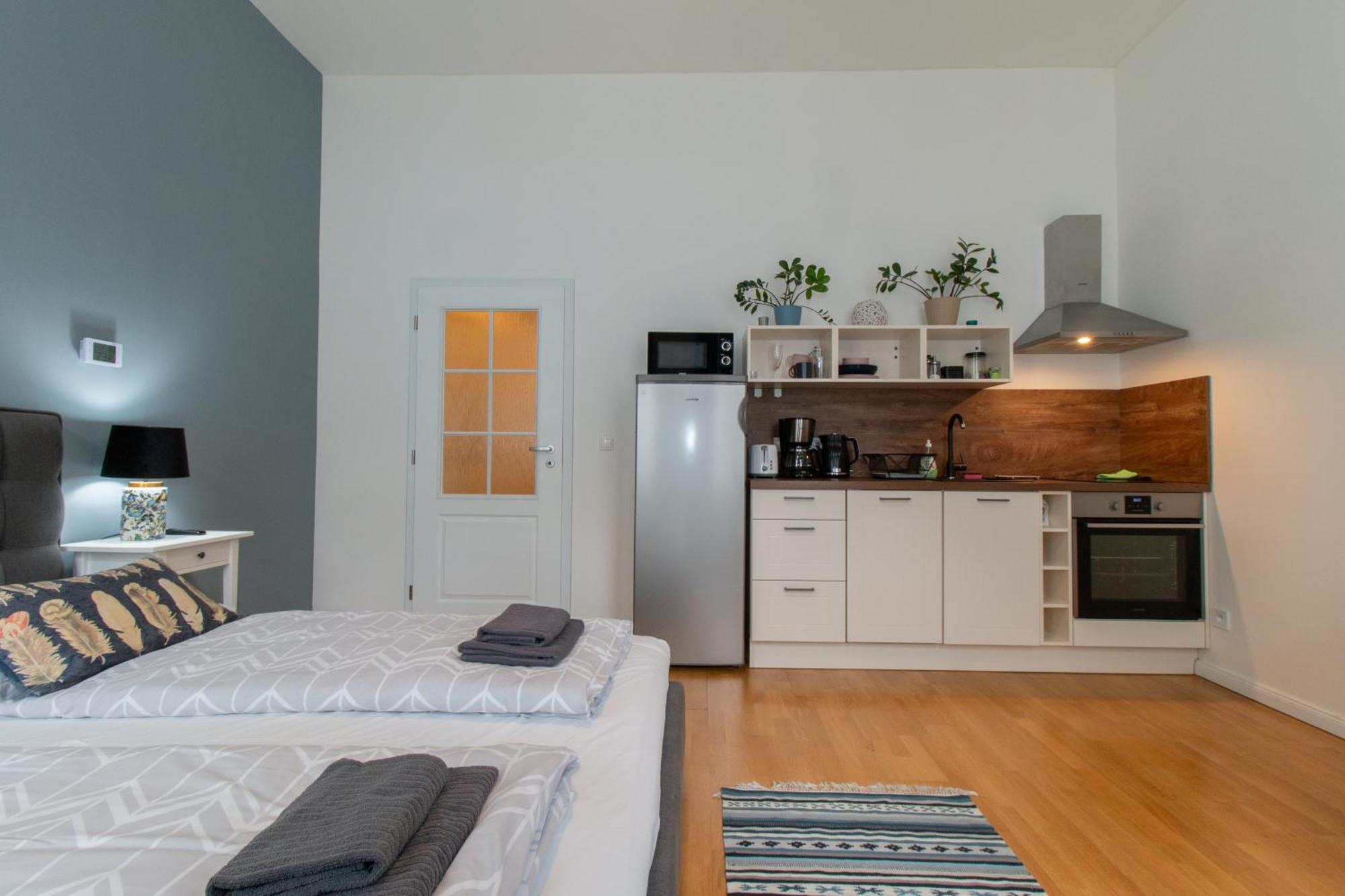 Stay Inn Apartments Stepanska Apartment *