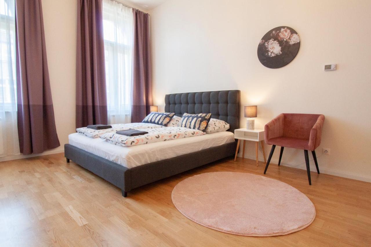 Stay Inn Apartments Stepanska *